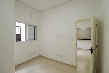 Quarto de casa para alugar com 1 quarto, 42m² em Vila Espanhola, São Paulo
