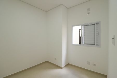 Quarto de casa para alugar com 1 quarto, 42m² em Vila Espanhola, São Paulo