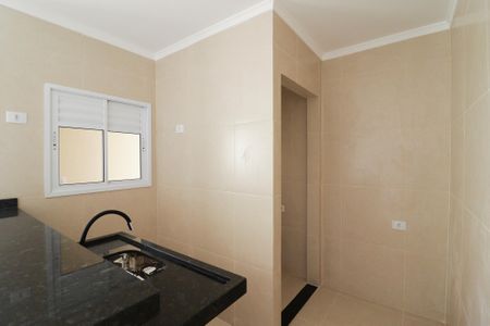 Sala/Cozinha de casa para alugar com 2 quartos, 40m² em Vila Espanhola, São Paulo