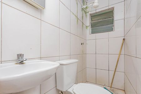 Banheiro de casa para alugar com 1 quarto, 40m² em Vila Moraes, São Paulo