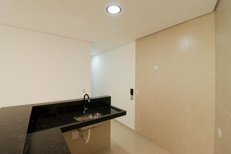 Sala/Cozinha de casa para alugar com 2 quartos, 50m² em Vila Espanhola, São Paulo