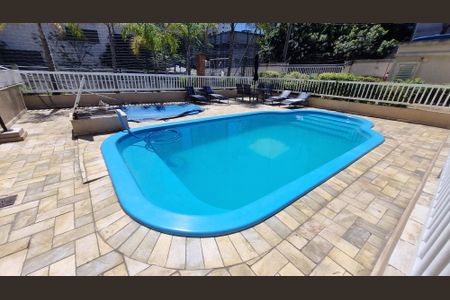 Apartamento à venda com 44m², 2 quartos e 2 vagasÁrea comum - Piscina