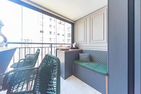 Apartamento à venda com 81m², 3 quartos e 2 vagasVaranda Gourmet