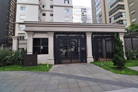 Apartamento à venda com 81m², 3 quartos e 2 vagasFachada e portaria