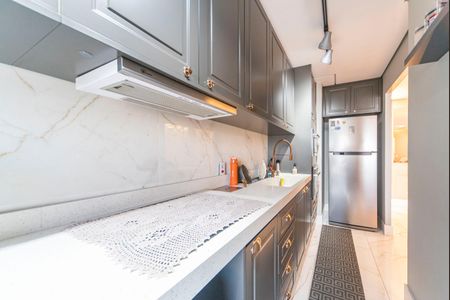 Apartamento à venda com 81m², 3 quartos e 2 vagasCozinha 