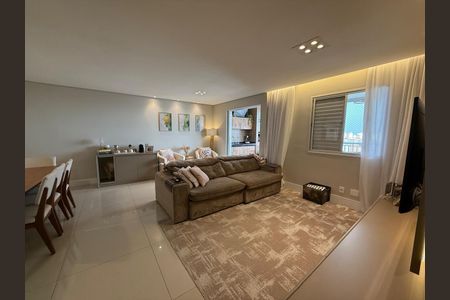 Apartamento à venda com 118m², 3 quartos e 2 vagasSala