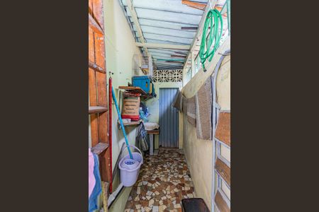 Casa à venda com 350m², 4 quartos e 3 vagasCorredor