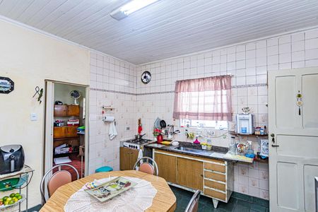 Casa à venda com 350m², 4 quartos e 3 vagasCozinha