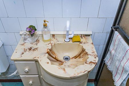 Casa à venda com 350m², 4 quartos e 3 vagasBanheiro