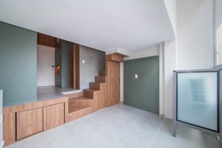 Sala de kitnet/studio para alugar com 1 quarto, 25m² em Jardim das Acacias, São Paulo