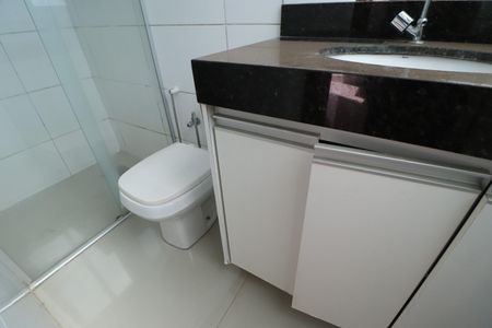 Apartamento para alugar com 170m², 3 quartos e 2 vagasBanheiro da Suíte 2