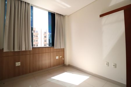 Apartamento para alugar com 170m², 3 quartos e 2 vagasSuíte 1