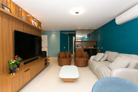 Apartamento à venda com 127m², 3 quartos e 2 vagasSala