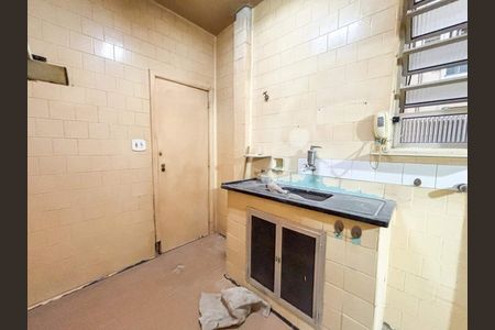 Apartamento à venda com 70m², 2 quartos e sem vaga