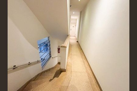 Apartamento à venda com 70m², 2 quartos e sem vaga