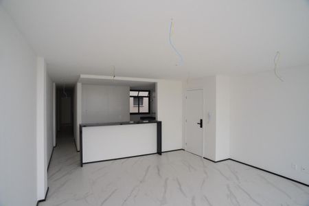 Sala de apartamento à venda com 3 quartos, 120m² em Barra da Tijuca, Rio de Janeiro
