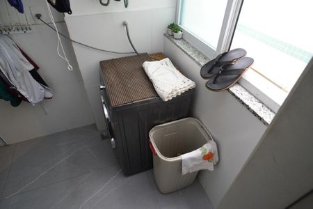 Apartamento à venda com 139m², 3 quartos e 2 vagas Apartamento à venda com 139m², 3 quartos e 2 vagasÁrea de Serviço