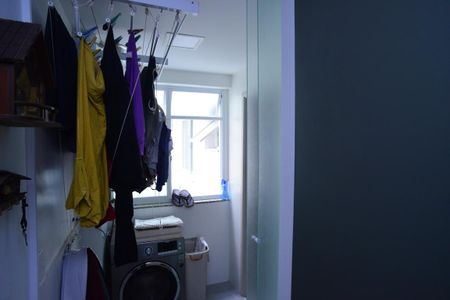 Apartamento à venda com 139m², 3 quartos e 2 vagas Apartamento à venda com 139m², 3 quartos e 2 vagasÁrea de Serviço