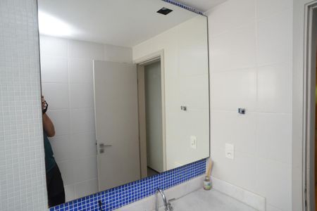 Apartamento à venda com 139m², 3 quartos e 2 vagas Apartamento à venda com 139m², 3 quartos e 2 vagasBanheiro Social