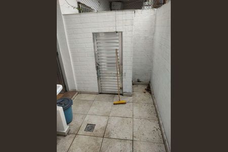 Casa à venda com 96m², 2 quartos e sem vaga