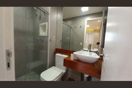 Apartamento à venda com 65m², 2 quartos e 1 vaga