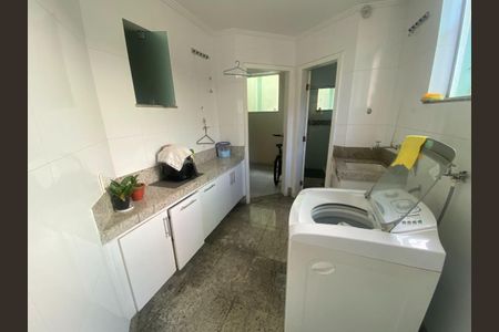 Casa à venda com 360m², 3 quartos e 3 vagas
