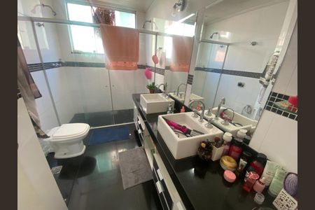 Casa à venda com 360m², 3 quartos e 3 vagas