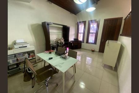 Casa à venda com 3 quartos, 360m² em Santa Amelia, Belo Horizonte