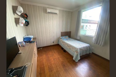 Casa à venda com 360m², 3 quartos e 3 vagas