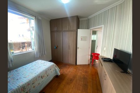 Casa à venda com 360m², 3 quartos e 3 vagas