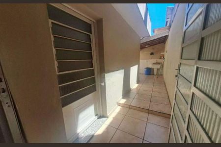 Casa à venda com 3 quartos, 160m² em Vila Carrão, São Paulo