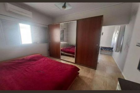 Casa à venda com 3 quartos, 160m² em Vila Carrão, São Paulo