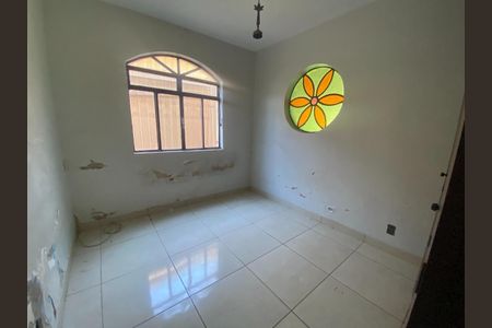 Casa à venda com 3 quartos, 360m² em Santa Branca, Belo Horizonte