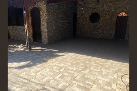 Casa à venda com 360m², 3 quartos e 4 vagas