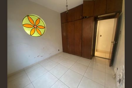 Casa à venda com 3 quartos, 360m² em Santa Branca, Belo Horizonte