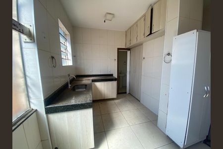 Casa à venda com 360m², 3 quartos e 4 vagas