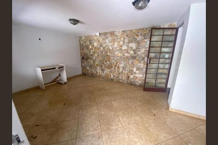 Casa à venda com 3 quartos, 360m² em Santa Branca, Belo Horizonte