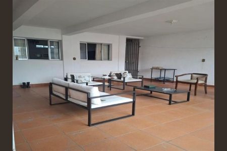 Casa à venda com 4 quartos, 224m² em Parque Boturussu, São Paulo