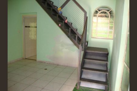 Casa à venda com 200m², 3 quartos e 3 vagas