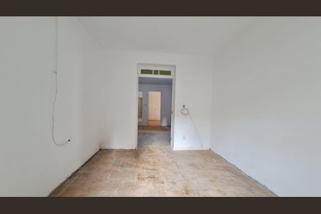 Casa à venda com 120m², 4 quartos e 1 vaga