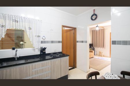 Casa de condomínio à venda com 65m², 2 quartos e 1 vaga Casa de condomínio à venda com 65m², 2 quartos e 1 vagaCozinha