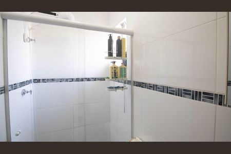 Casa de condomínio à venda com 65m², 2 quartos e 1 vaga Casa de condomínio à venda com 65m², 2 quartos e 1 vagaBanheiro da Suíte 1