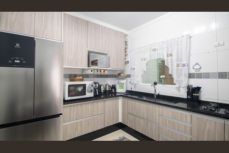 Casa de condomínio à venda com 65m², 2 quartos e 1 vaga Casa de condomínio à venda com 65m², 2 quartos e 1 vagaCozinha