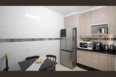 Casa de condomínio à venda com 65m², 2 quartos e 1 vaga Casa de condomínio à venda com 65m², 2 quartos e 1 vagaCozinha