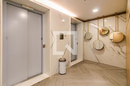 Apartamento à venda com 62m², 3 quartos e 1 vaga Apartamento à venda com 62m², 3 quartos e 1 vagaCondomínio - Hall