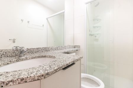 Apartamento à venda com 62m², 3 quartos e 1 vaga Apartamento à venda com 62m², 3 quartos e 1 vagaBanheiro Social