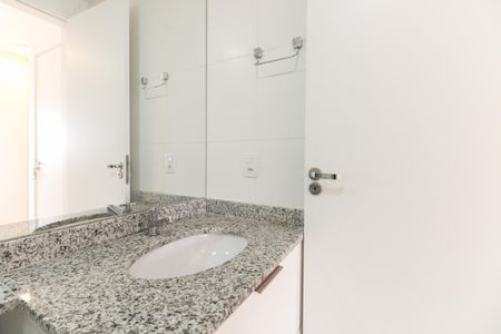 Apartamento à venda com 62m², 3 quartos e 1 vaga Apartamento à venda com 62m², 3 quartos e 1 vagaBanheiro Suíte