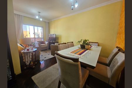 Sala de apartamento para alugar com 2 quartos, 58m² em Jardim Iracema, São Paulo