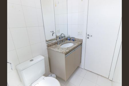 Apartamento para alugar com 98m², 2 quartos e 2 vagas Apartamento para alugar com 98m², 2 quartos e 2 vagasBanheiro da Suíte
