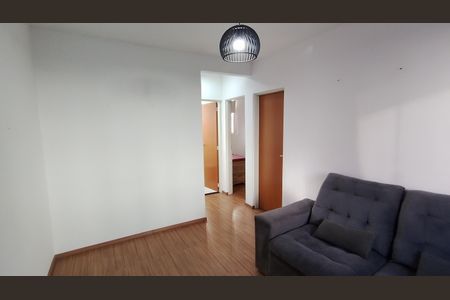 Sala de apartamento para alugar com 2 quartos, 51m² em Jardim Saude, Suzano